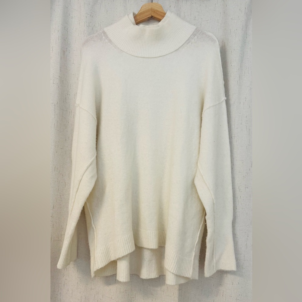 NWOT Free people oversized turtle wool blend knit cardigan sweater ivory $125